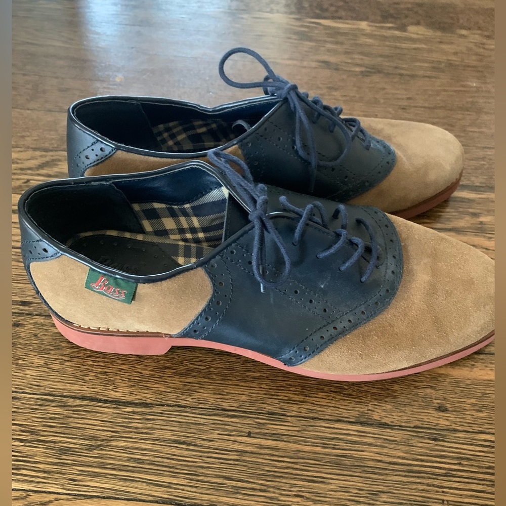 Womens suede and leather saddle shoes